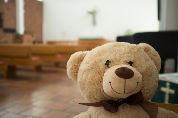 nalle kirkossa tervetuloa lasten ja lapsiperheiden toimintaan mukaan