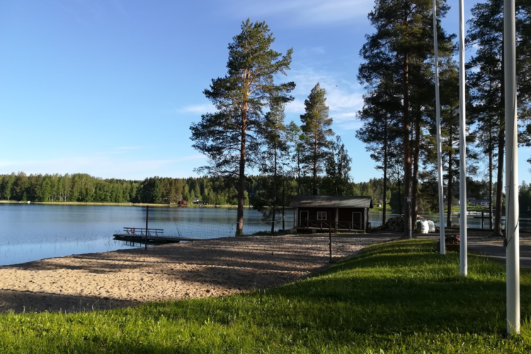 Lummeniemen uusi lentopallokenttä